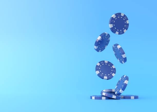 Scatter symbol landing on reel triggering free spin round